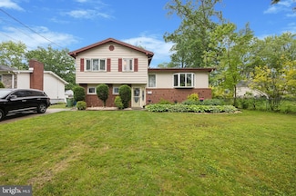 305 Victor Ave, Cherry Hill, NJ 08002