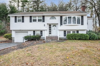 14 Regis Rd, Tewksbury, MA 01876