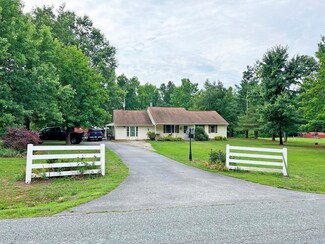 2850 Briery Rd, Keysville, VA 23947