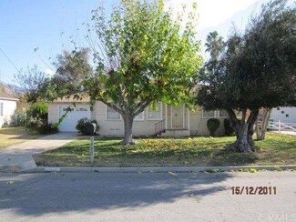 7445 Olive Tree Ln, Highland, CA 92346