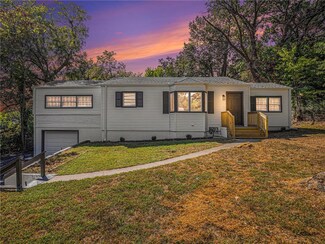 104 Woods St, Excelsior Springs, MO 64024