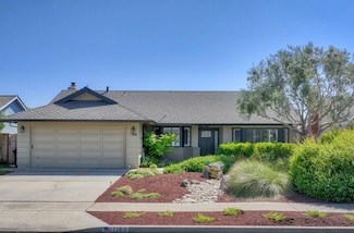 1168 Loyola Dr, Salinas, CA 93901