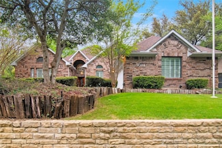 3014 Pitkin Dr, Arlington, TX 76006