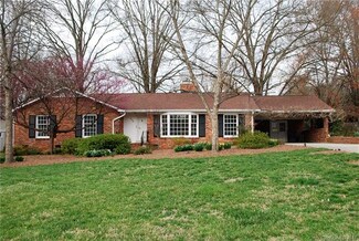 429 Blairmore Dr Unit 4, Charlotte, NC 28211