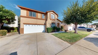5739 Bay Hill Ln, Fontana, CA 92336