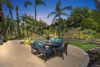 6712 Lonicera St, Carlsbad, CA 92011