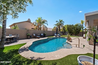 4569 E Lariat Ln, Phoenix, AZ 85050