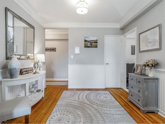 142 Garth Rd Unit 4G, Scarsdale, NY 10583