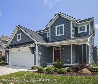 11726 Hickory Dr, Grand Ledge, MI 48837