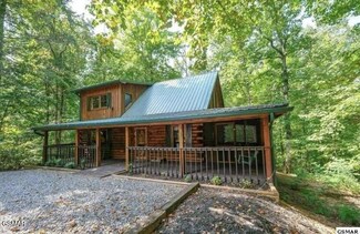 1011 Elm Cir, Sevierville, TN 37876