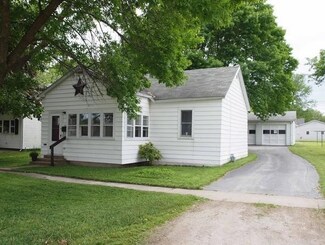 204 S West St, Homer, IL 61849