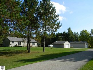 1463 Wiltse Rd, Lupton, MI 48635