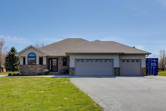 27965 Nester Place, Lindstrom, MN 55045