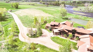 201 Cottonwillow Rd, Butte, MT 59743