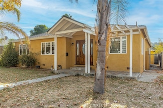 17844 Hartland St, Reseda, CA 91335