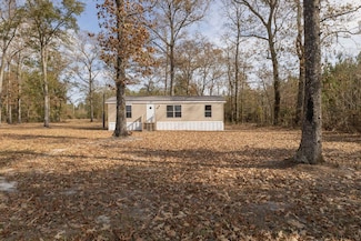 1584 Keegan Dr, Walterboro, SC 29488