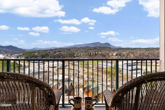 410 Big Bear Way Unit 5001, Pigeon Forge, TN 37863