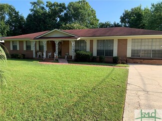 1710 Vassar St, Savannah, GA 31405