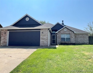 11108 E 119th St N, Collinsville, OK 74021