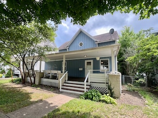 603 W Clark St, Champaign, IL 61820