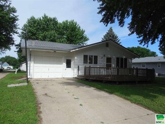 521 S 5th St Unit Street, Akron, IA 51001