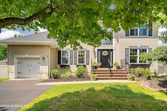 78 Heritage Dr, Englishtown, NJ 07726