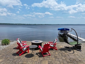 1646 Lake Shore Rd, Chazy, NY 12921