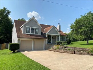 9223 W 49th Terrace, Shawnee, KS 66203