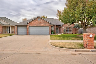 8304 NW 72nd St, Oklahoma City, OK 73132
