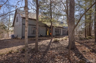 566 Aspen View Dr, Wright City, MO 63390