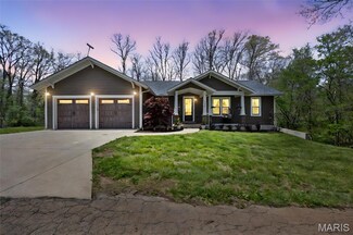 409 Pawnee Dr, Irondale, MO 63648
