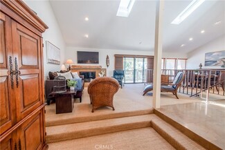 25 Palos Unit 62, Irvine, CA 92612