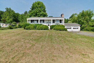 32 Homestead Ave, Greenfield, MA 01301