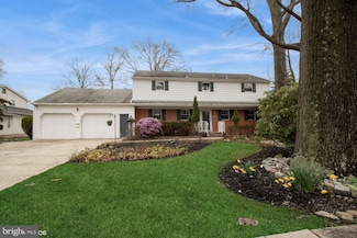 1105 Heartwood Dr, Cherry Hill, NJ 08003