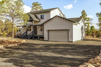 2845 Mustang Trail, Overgaard, AZ 85933