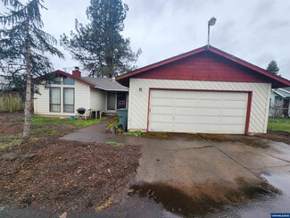 4510 Swallow Ct NE, Salem, OR 97301