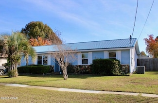 503 Amy St, Lynn Haven, FL 32444