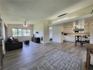 1301 Skokie Rd Unit 27F, Seal Beach, CA 90740