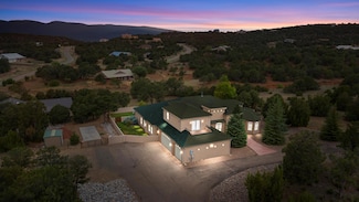 13 Heights Ct, Sandia Park, NM 87047