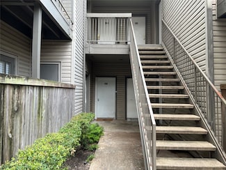 9707 Richmond Ave Unit 63, Houston, TX 77042