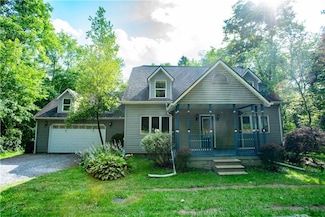 385 Wallace Run Rd, Beaver Falls, PA 15010