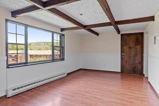 61 Spencer Rd Unit 30I, Boxborough, MA 01719