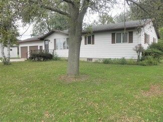 121 High St, Protivin, IA 52163