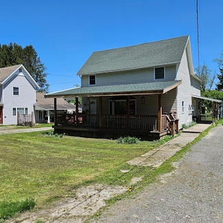 136 First St, Westfield, PA 16950