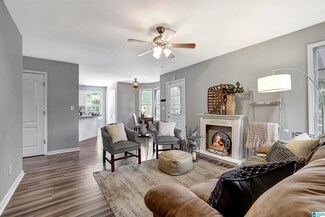 405 Saturn Cir, Warrior, AL 35180