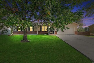 273 Hickory Forest Dr, Troy, MO 63379