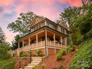 101 Santee St, Asheville, NC 28801