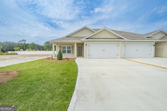 330 the Villas Way, Kingsland, GA 31548