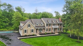 33 Elliot Rd, Millington, NJ 07946