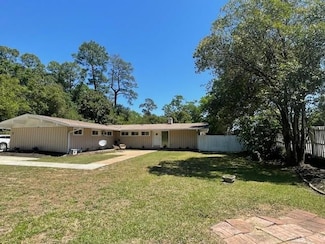 3 Calhoun Dr, Sumter, SC 29150